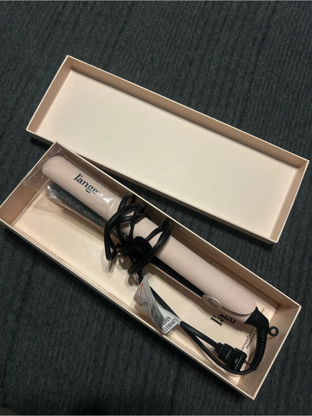 Straightener brand new